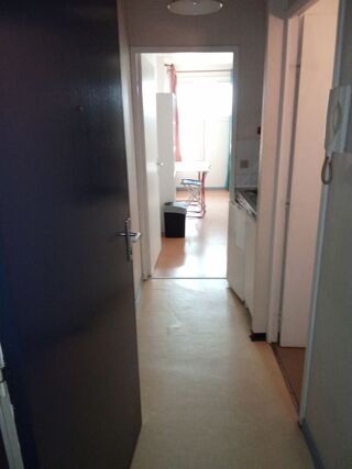  Appartement à louer 1 pièce 21 m²