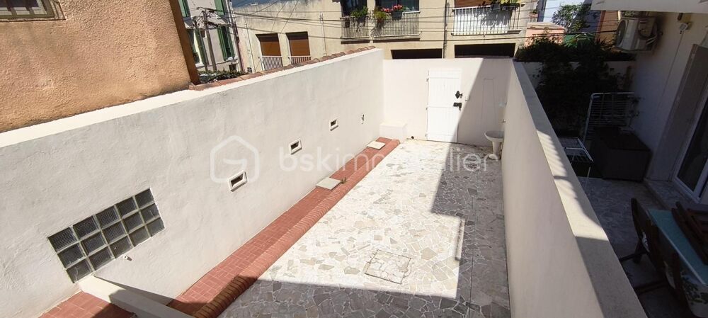 Faux T6 de 114 m² avec terrasse