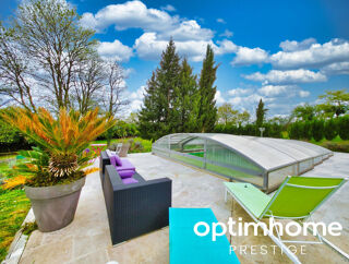  Villa  vendre 11 pices 296 m