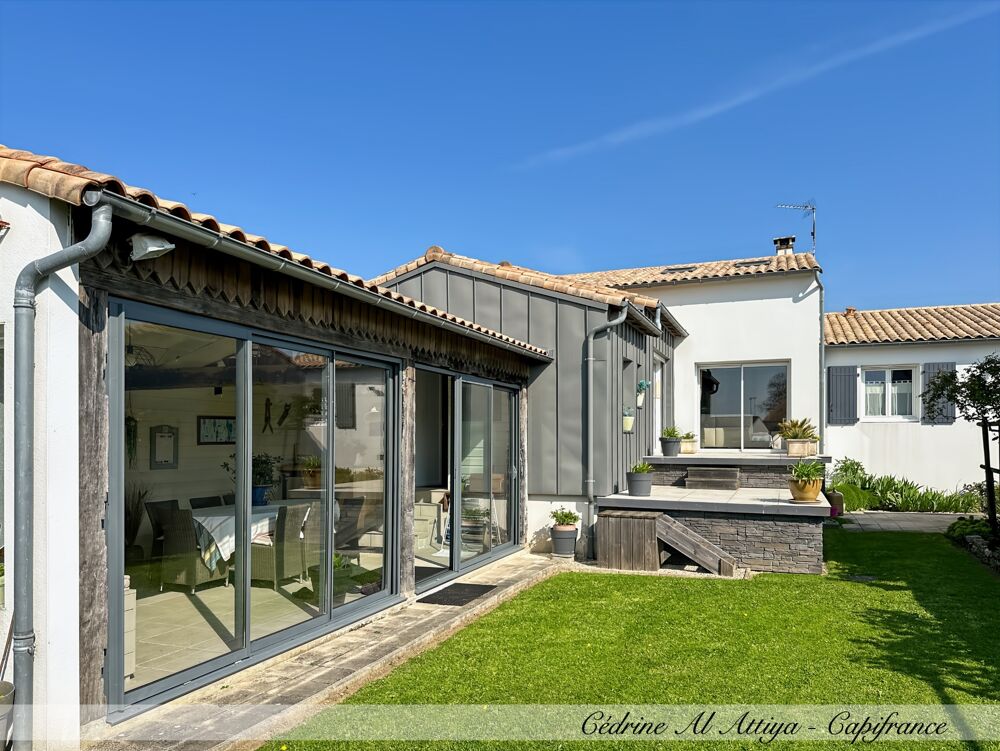 Maison à vendre à Puilboreau de plain-pied, 7 pièces, 175m², jardin et garage