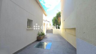  Immeuble � vendre 15 + pi�ces 358 m�