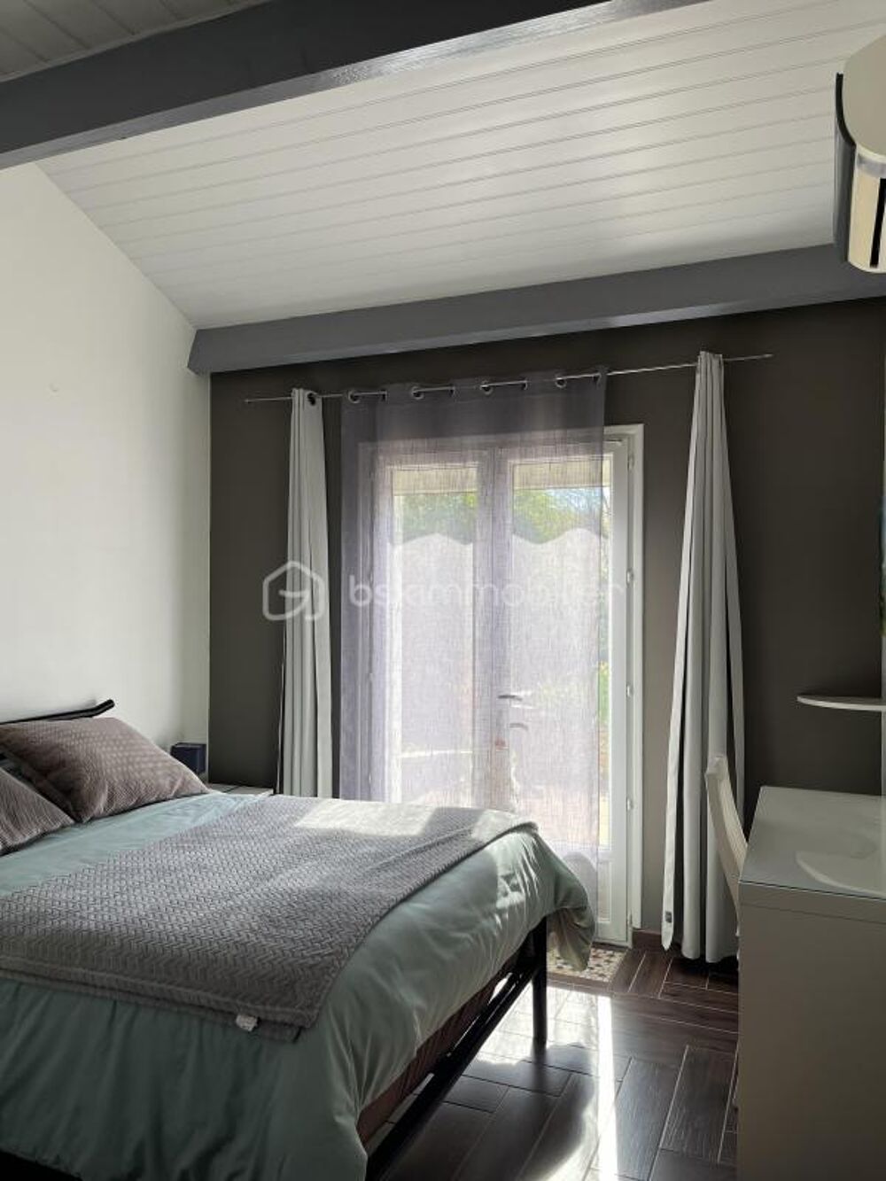A 10 Minutes de Villefranche-Sur-Saône ! Maison 6 pièces au calme absolu !