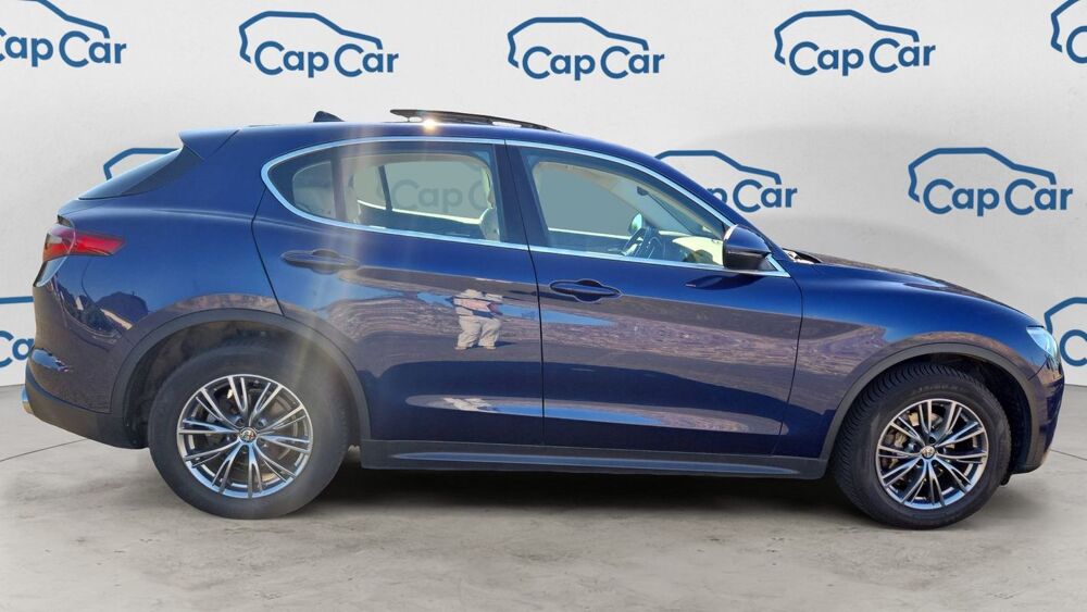 Stelvio 2.2 JTD 210 Q4 AT8 Lusso - Automatique Toit ouvrant 2018 occasion 35400 Saint Malo