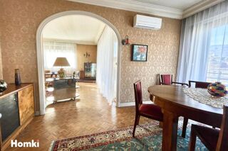  Appartement � vendre 5 pi�ces 131 m�