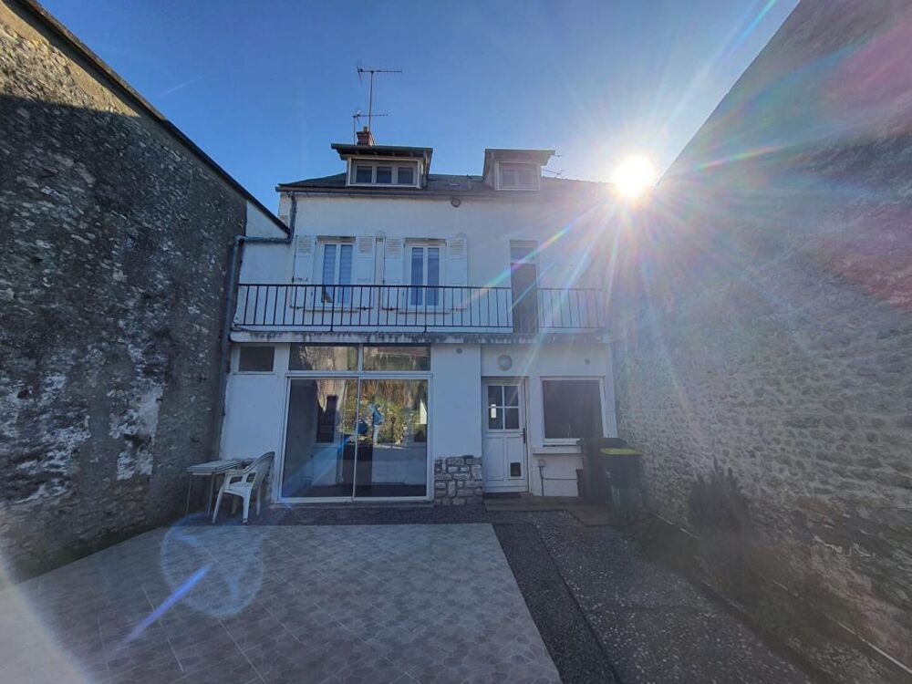 Maison de ville bourgeoise - 5 chambres - Grande grange et jardin paysagé