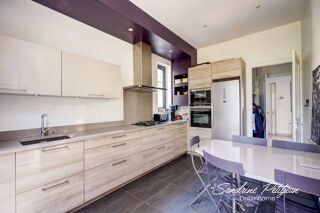  Maison � vendre 7 pi�ces 228 m�