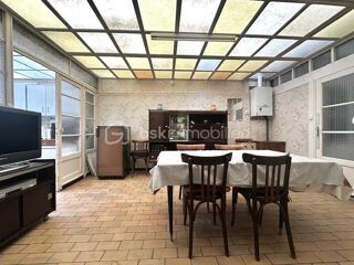  Maison � vendre 10 pi�ces 240 m�