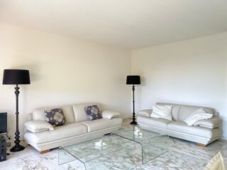  Appartement à louer 2 pièces 74 m²