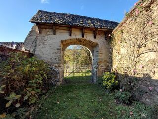  Propriété/château à vendre 13 pièces 390 m²