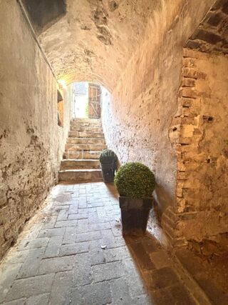  Maison � vendre 8 pi�ces 220 m�