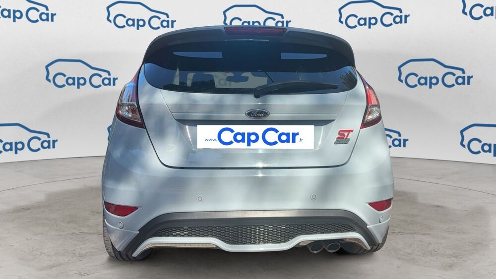 Fiesta 1.6 EcoBoost 200 ST 2016 occasion 13300 Salon De Provence