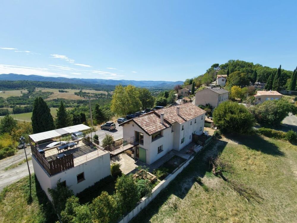 COUP DE COEUR  Maison en pierres rénovée avec eau de source, vue panoramique et garage  Gaubert, Digne-les-Bains