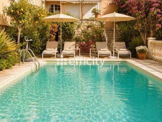  Maison à vendre 8 pièces 250 m²