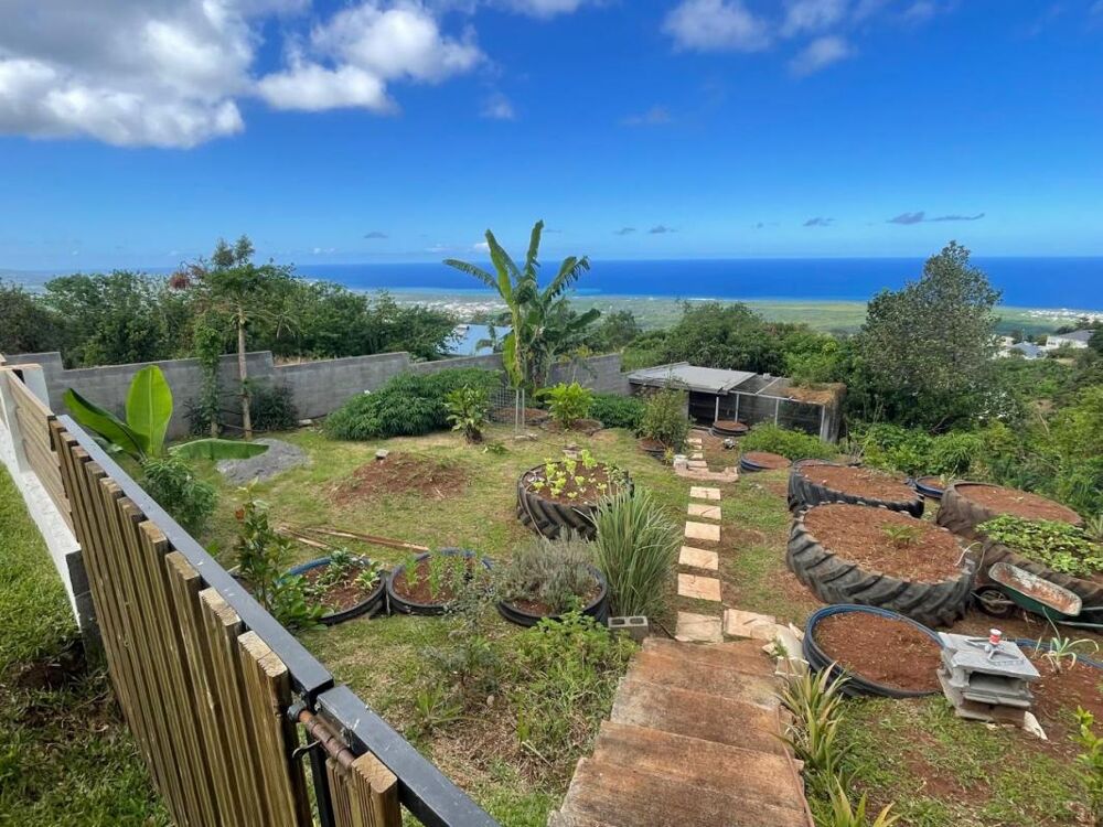 � vendre  Maison Les Avirons (97425)