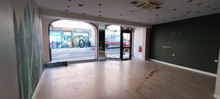  Immeuble à vendre 6 pièces 211 m²
