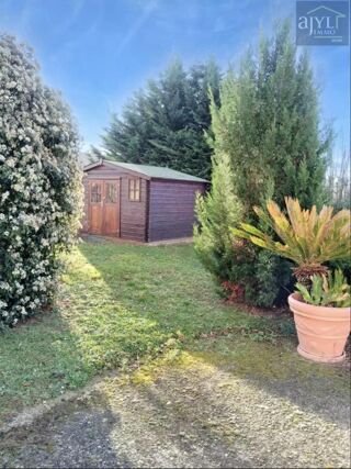  Villa à vendre 9 pièces 220 m²