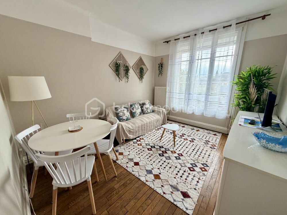Location Appartement À LOUER – CHARMANT APPARTEMENT T2 MEUBLÉ DE 40 m² – PROCHE HOTEL DE VILLE A CHARLEVILLE-MEZIERES Charleville mezieres