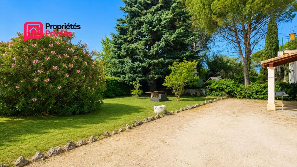 Tresques 30330 :Villa sur deux niveaux avec double Habitations 172.48 m², 5 chambres, dépendance 120 m², terrain 1400 m²