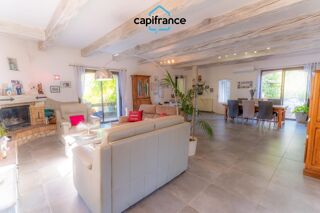 Maison à vendre 6 pièces 240 m²