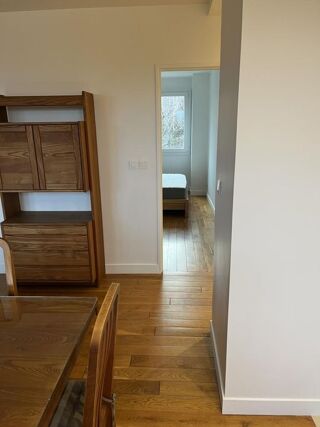  Appartement à louer 3 pièces 62 m²