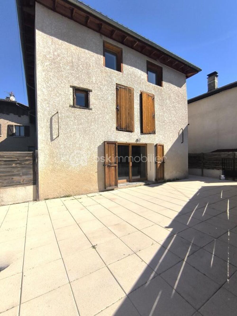 ? Maison de ville coup de coeur entièrement rénovée avec terrasse de 65 m²