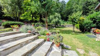  Maison à vendre 15 + pièces 596 m²