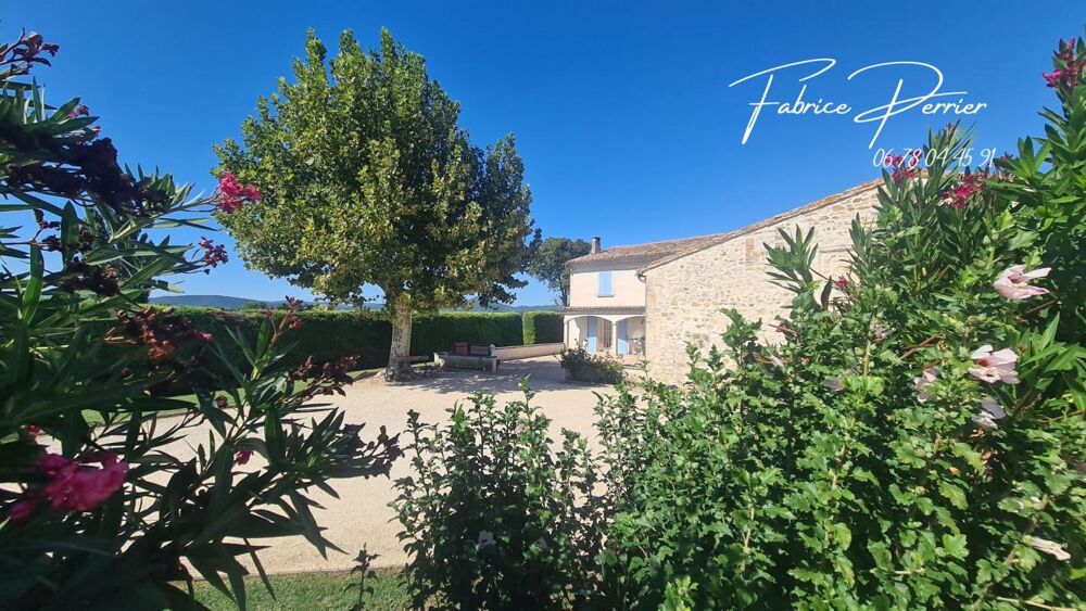 Maison 259 m2 , Dépendance 74 m², Abri 70m², Piscine, Terrain 3000m²