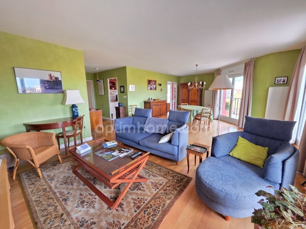 Vente Appartement VUE IMPRENABLE POUR CET APPARTEMENT DE TYPE 6 AU DERNIER ETAGE AVEC ASCENSEUR - BALCON - 2 GGES ET CAVE Limoges