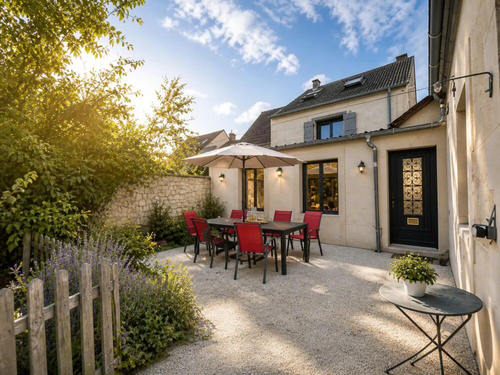 Vente Maison Maison de 7 pièces de 165 m² à Nérondes Nerondes