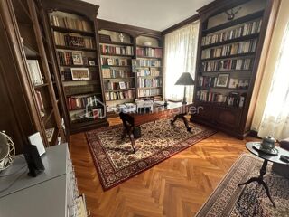  Propriété/château à vendre 11 pièces 453 m²