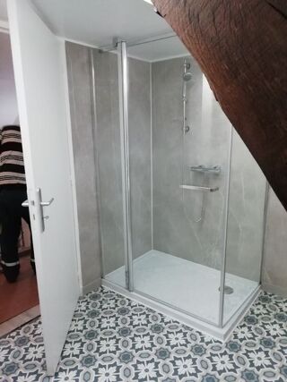  Maison à louer 6 pièces 95 m² Le roc