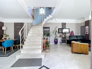  Maison à vendre 6 pièces 188 m²