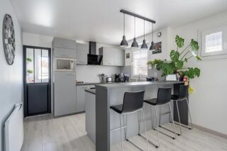  Duplex/triplex � vendre 4 pi�ces 102 m�