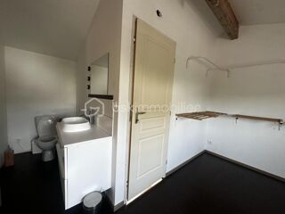  Maison à louer 4 pièces 150 m²