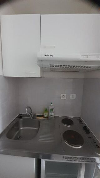  Appartement à louer 1 pièce 18 m²