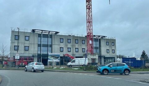 A LOUER 40000 71880 Chatenoy le royal