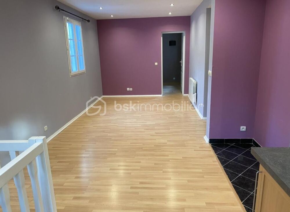 Location Appartement 3 PIECES dans petite copropriété de 6 appartements Fontenay sous bois