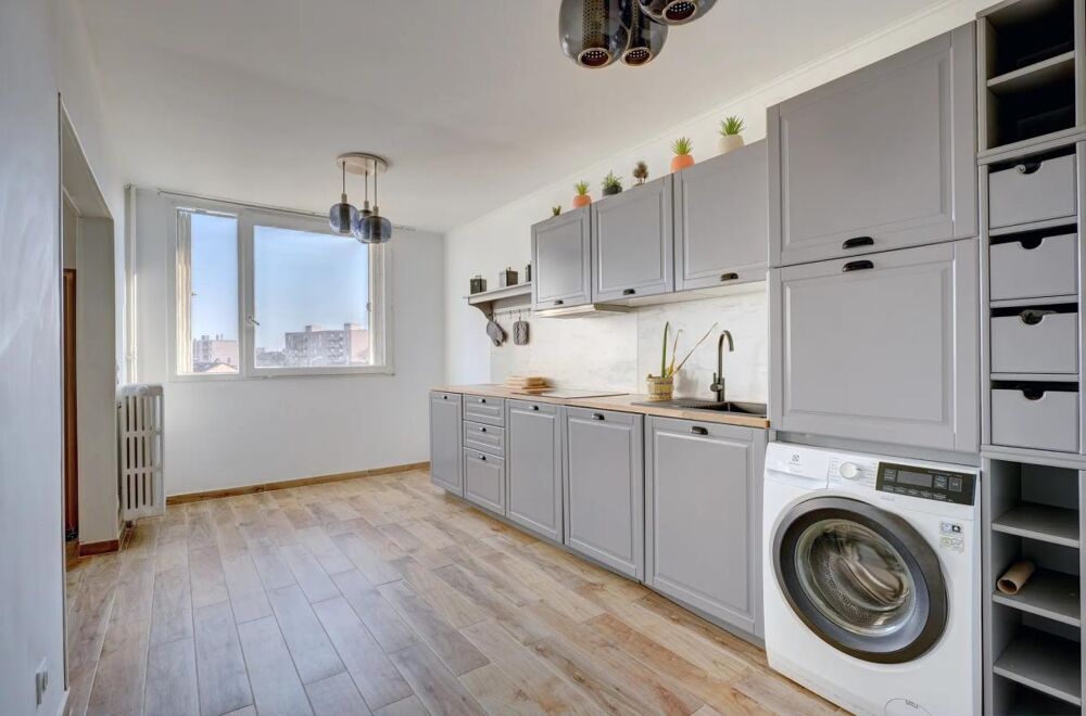Spacieux T3 de 79 m² en vente à Lyon