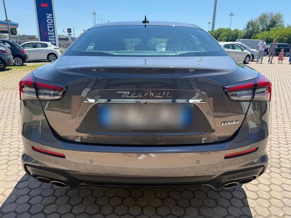 Ghibli GranSport 330 CV MHEV – Berline sportive hybride l&eacute;g&egrave;re 2022 occasion 33000 Bordeaux