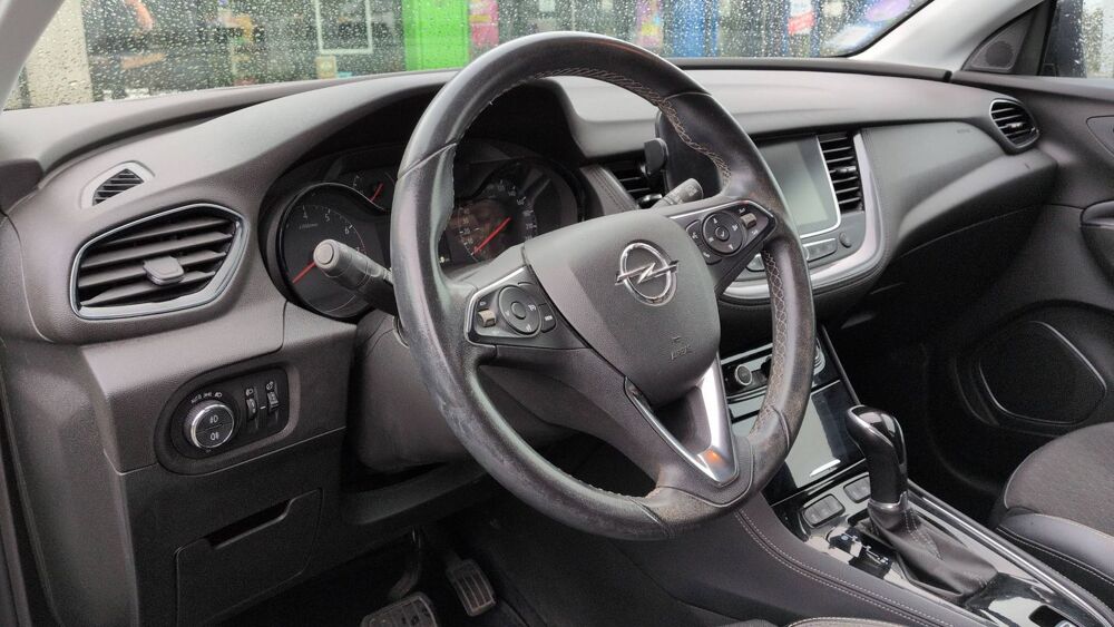 Grandland x 1.2 Turbo 130 EAT8 Design Line - Automatique 2019 occasion 56000 Vannes
