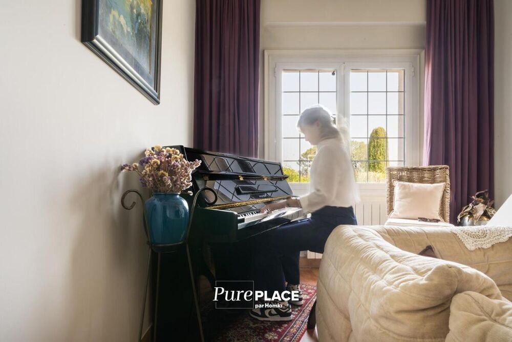 � vendre  Propri�t�/ch�teau Boisseron (34160)