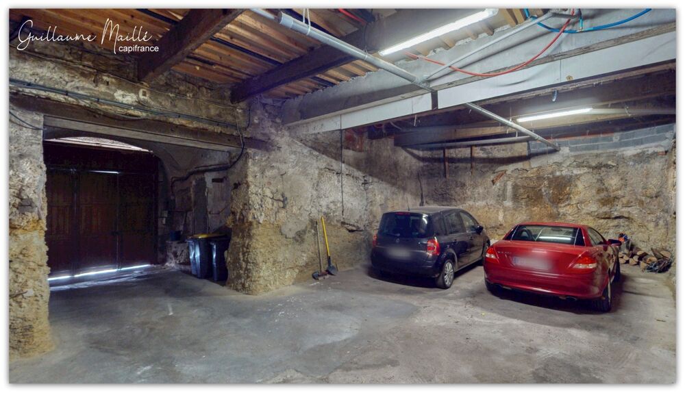 Vente Immeuble Immeuble à vendre - 377m² de surface utile avec logement, garage et grenier aménageable - FONTES 34320 Fontes