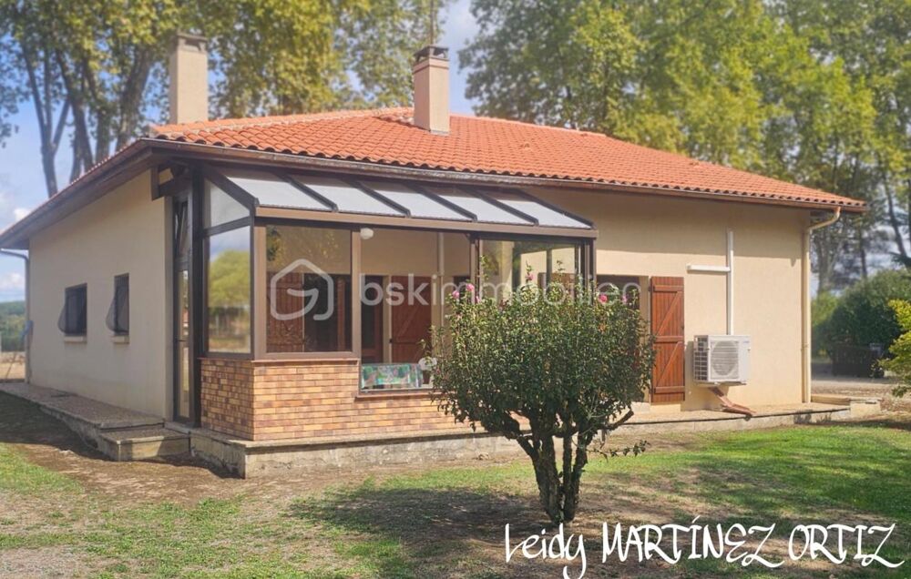 Vente Maison Labastide d'Armagnac, 175000€. Maison avec grand terrain et dépendances, à 2 minutes à pied du centre Labastide d armagnac