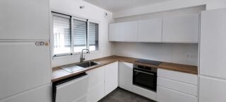  Maison à louer 6 pièces 111 m²