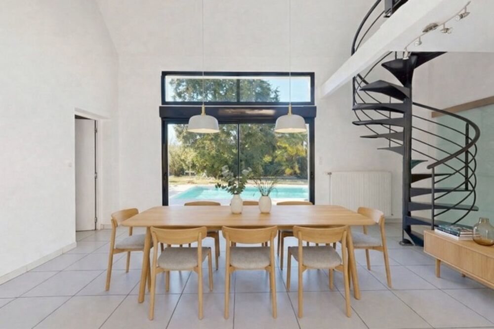Maison de caractère avec jardin, piscine et patio au coeur d'Olivet