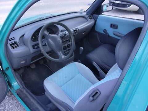 Micra 1.0 55CV 1995 occasion 13510 &Eacute;guilles