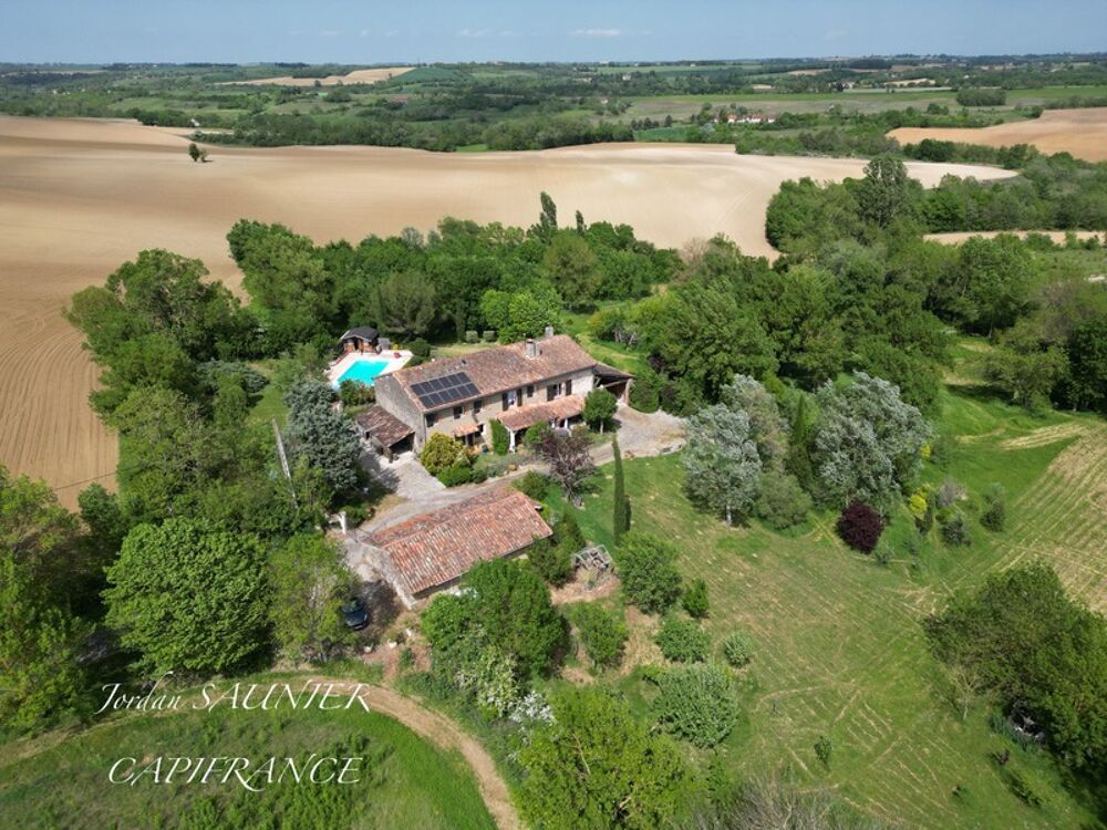 Maison 10 pièces 297 m² · à Caraman · 297 m² · 513 000 €