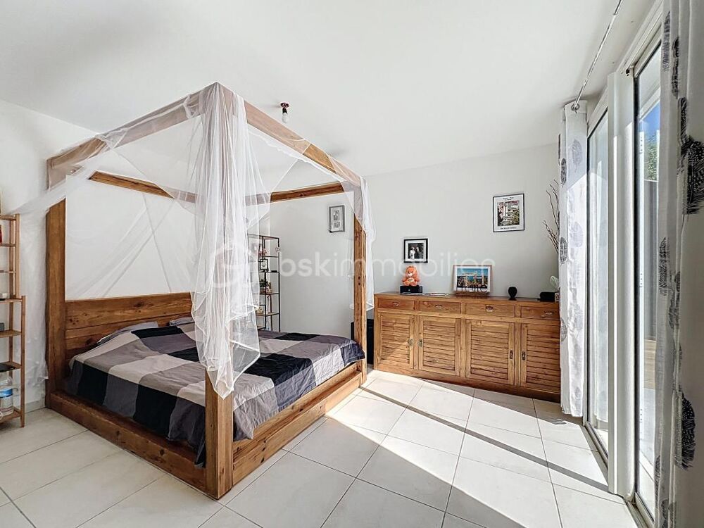 à vendre  Villa Sainte-Anne (97180)