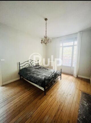  Propri�t�/ch�teau � vendre 7 pi�ces 208 m�