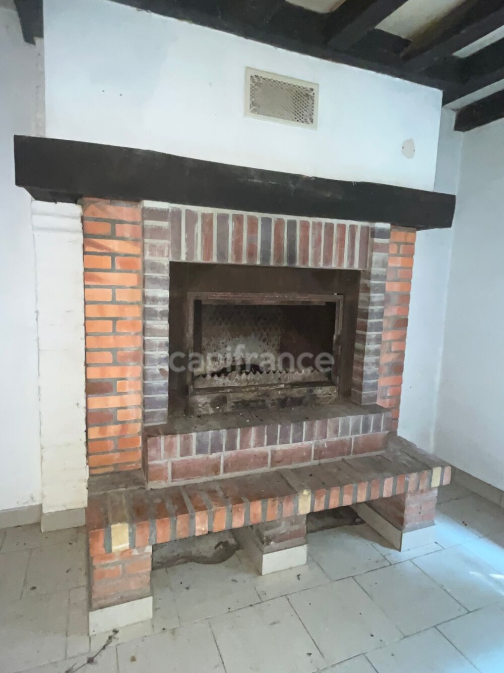 Vente Maison Maison à rénover avec jardin et puits – Le Charme (Loiret)  AU CALME – HAMEAU – JARDIN – PUITS – GARAGE – POTENTIEL LOCATIF Le charme